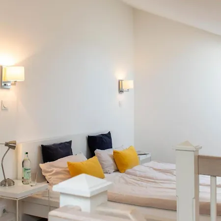 Maisonette Strandallee شقة